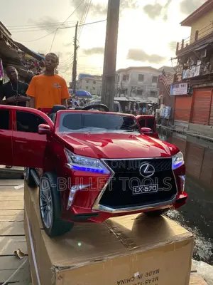 LEXUS 570 Toy Car Batery Powered