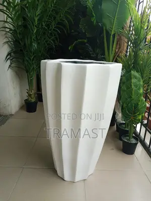 Okro Fiberglass Vase