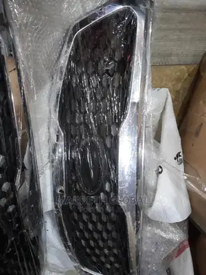 Front Grill for Kia Sorento 2012.