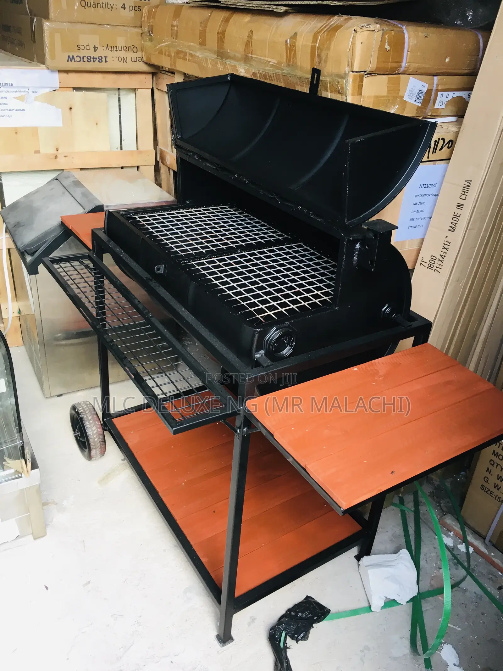 Local Charcoal Barbeque Grill/Solid Charcoal BBQ Grillers