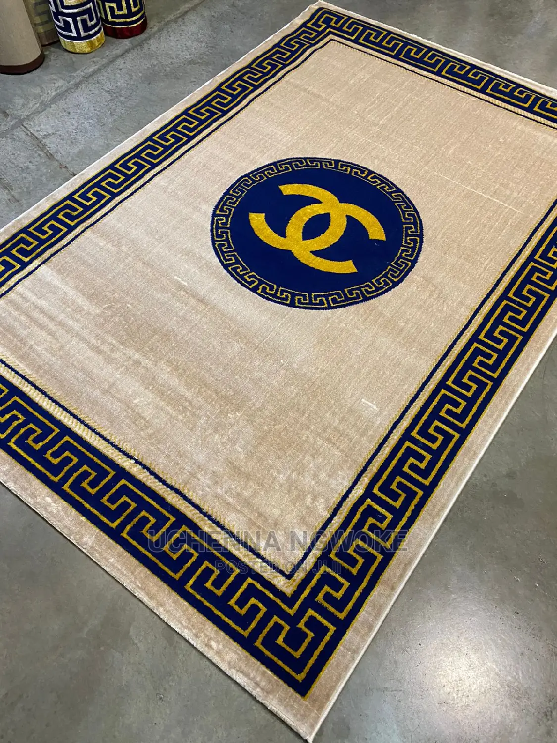 Quality Center Rug