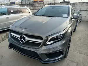 Mercedes-Benz GLA 250 2017 Gray