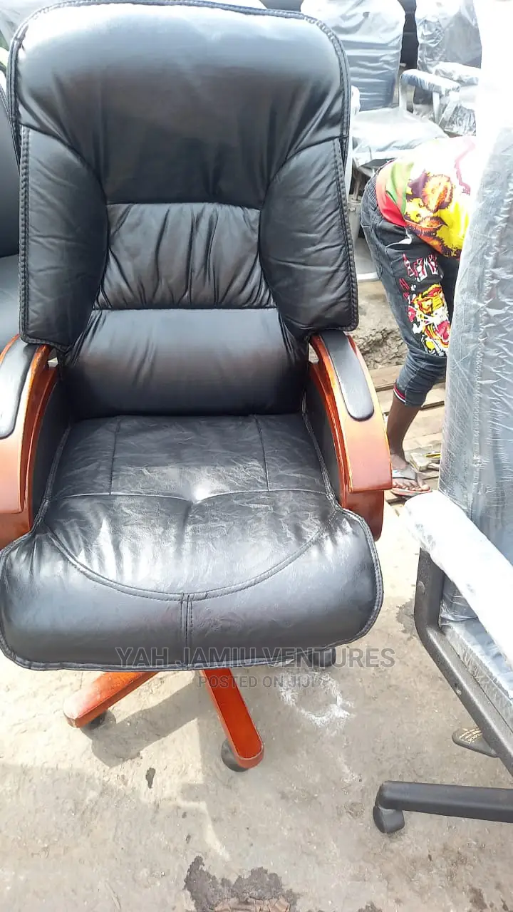 Executive Chair