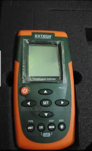 Extech PRC20 Thermocouple Calibrator