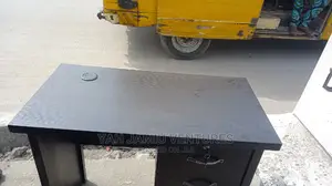 3ft Mini Table