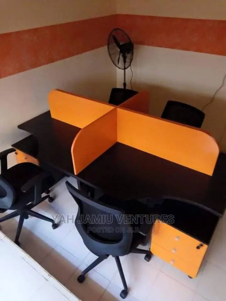 Workstation Table