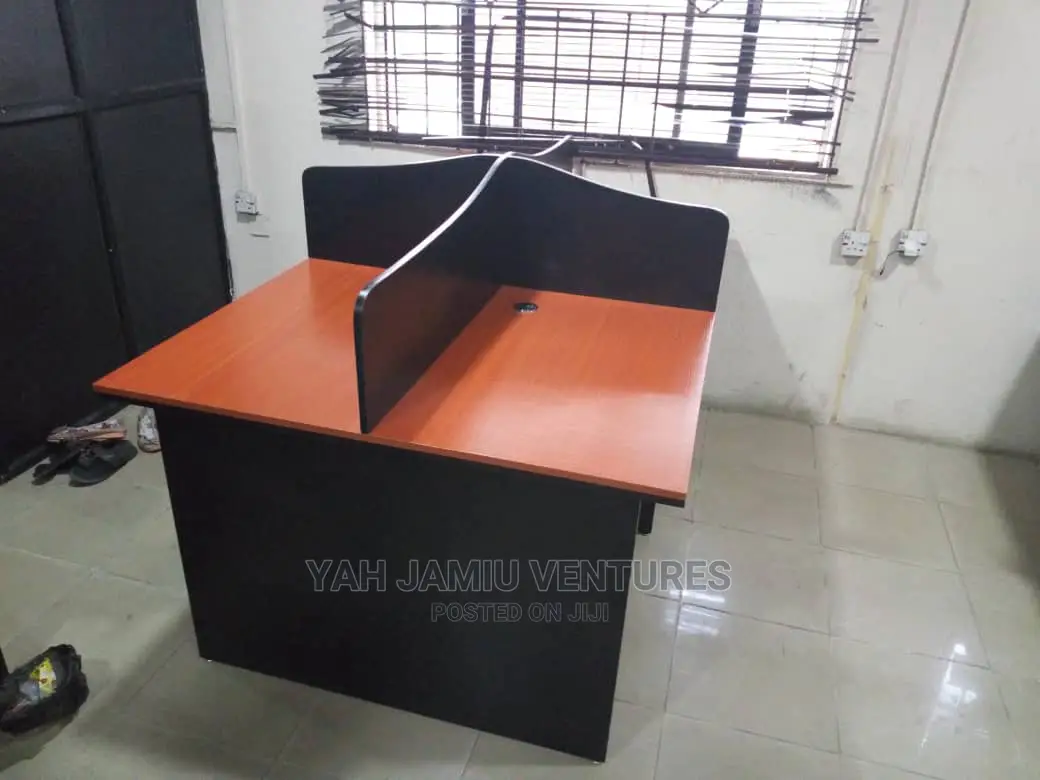 Workstation Table