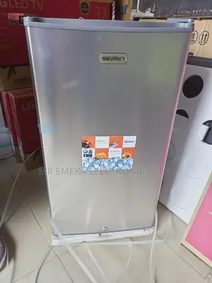 Skyrun Table Top Fridge