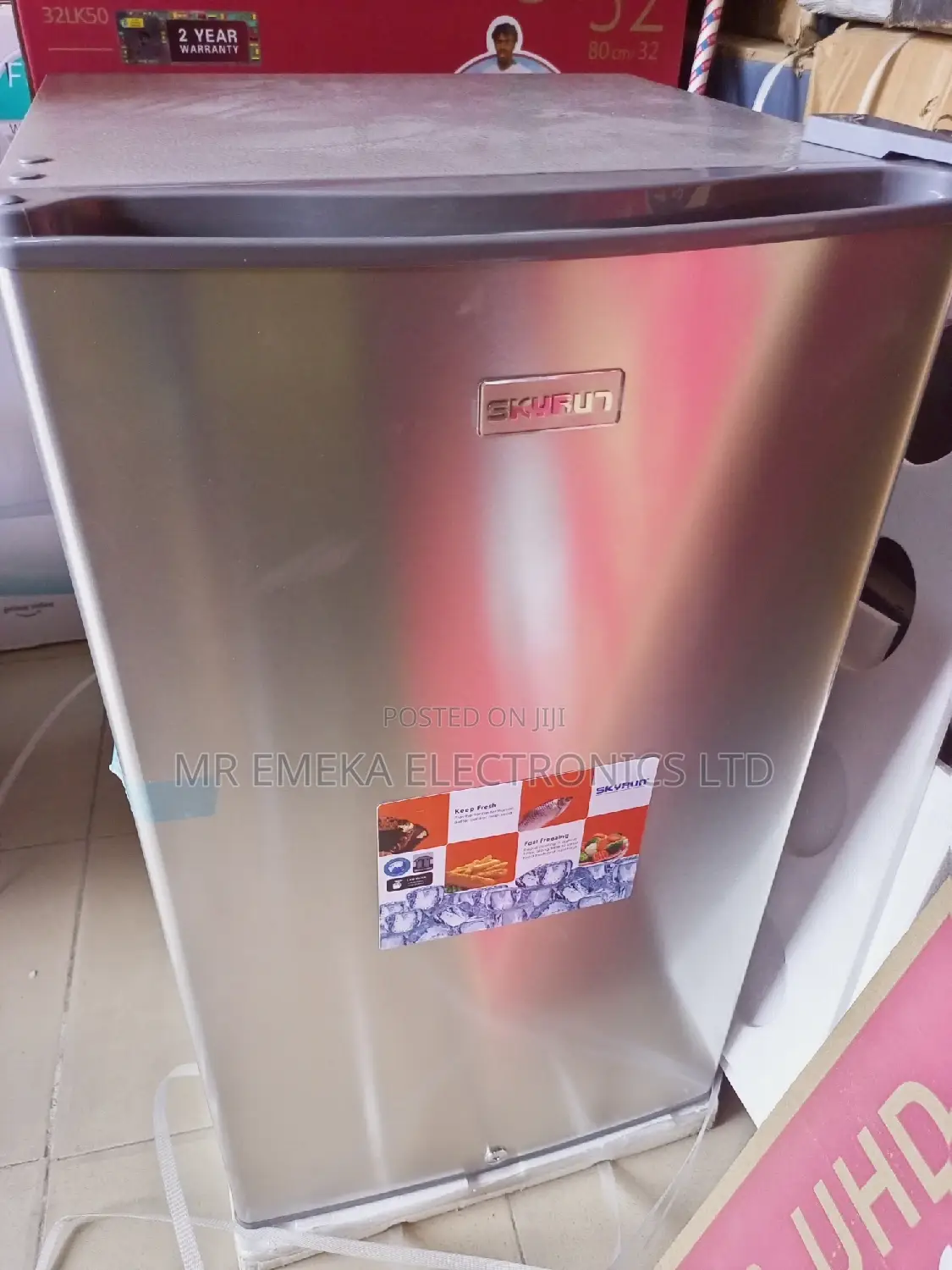 Skyrun Table Top Fridge