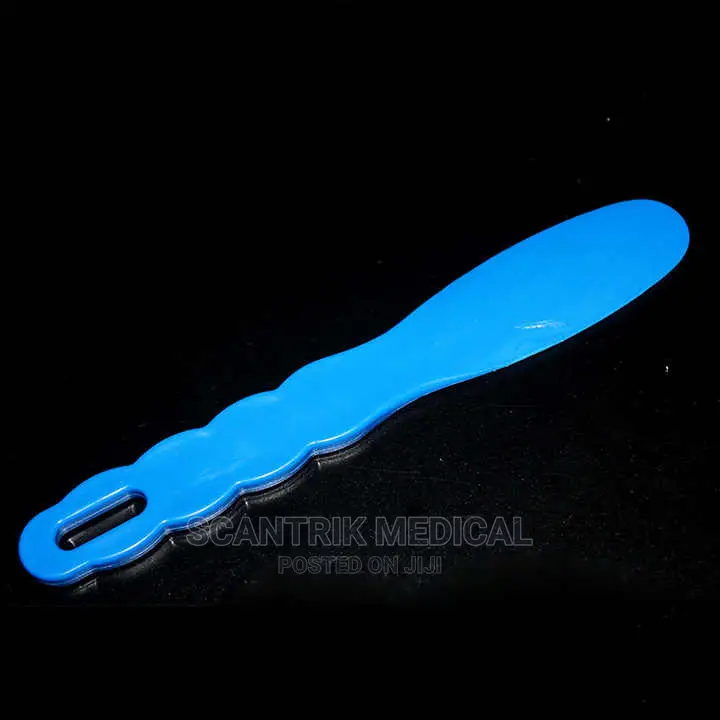 Denture Mixing Spatula