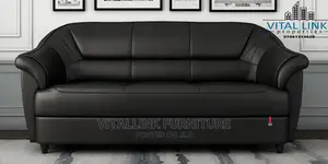 Beautifully Designed Luxurious Sofa