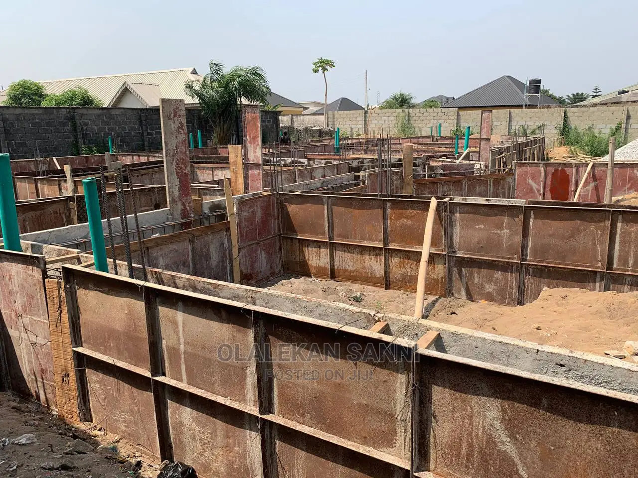 Building Contractor