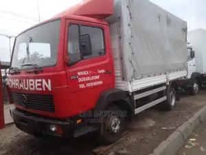 Mercedes Truck 814, 6bolts 4tyres.