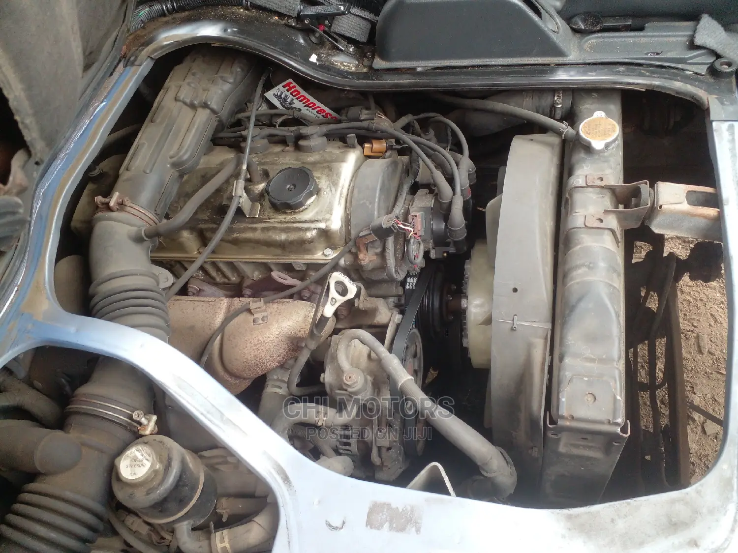 Mitsubishi L300 2004 Blue