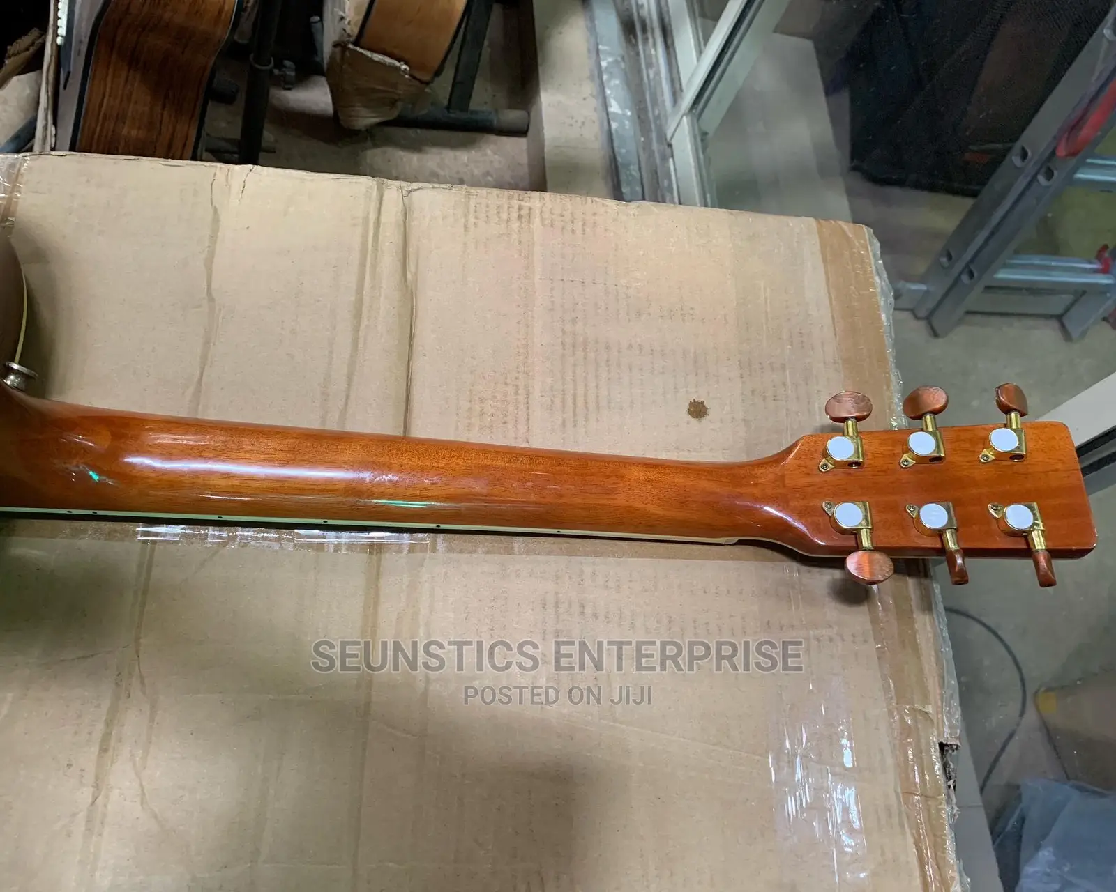 Professional/Quality Acoustic Guitar