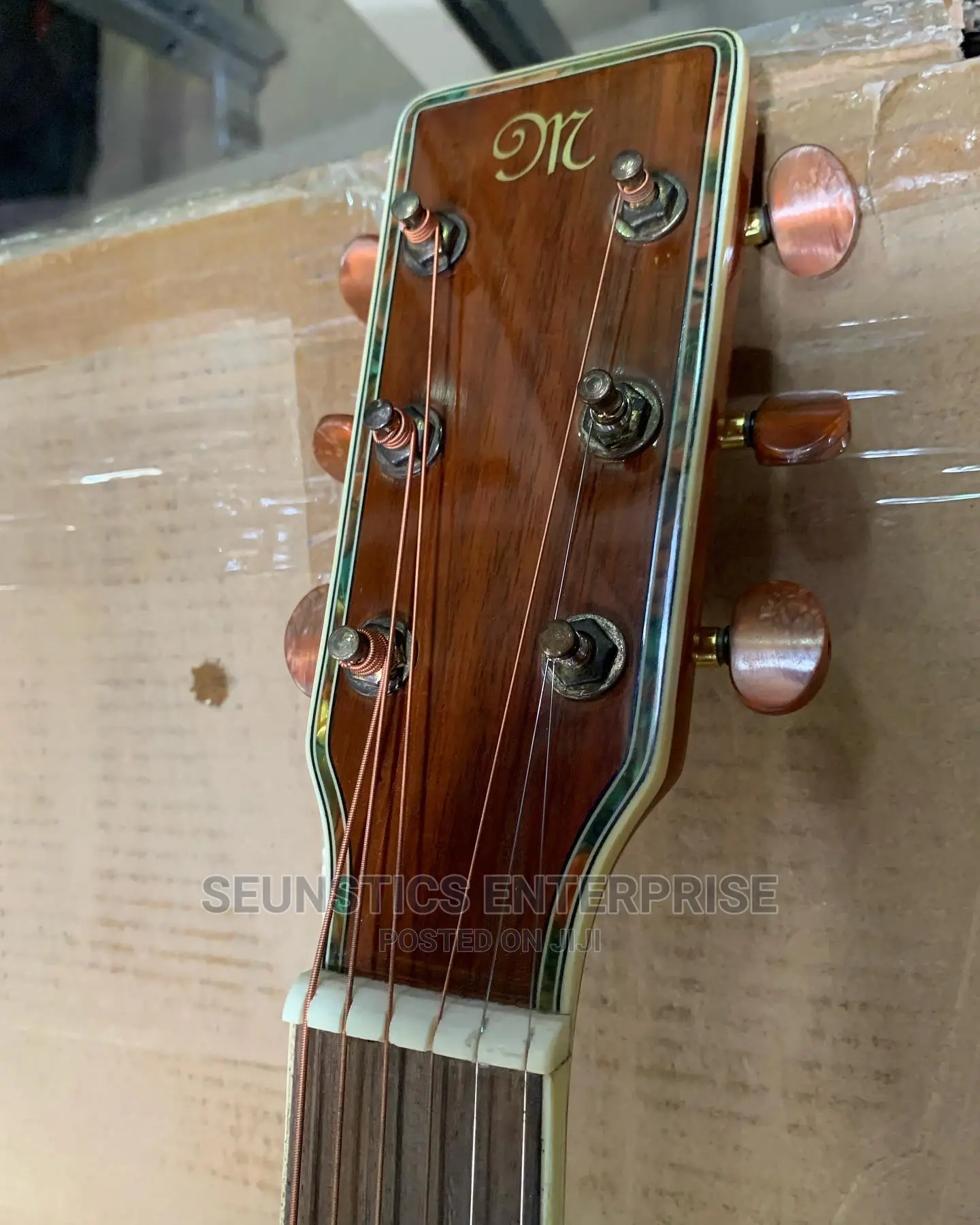 Professional/Quality Acoustic Guitar