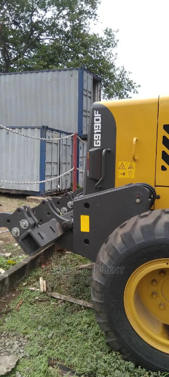 Grader (For Construction)