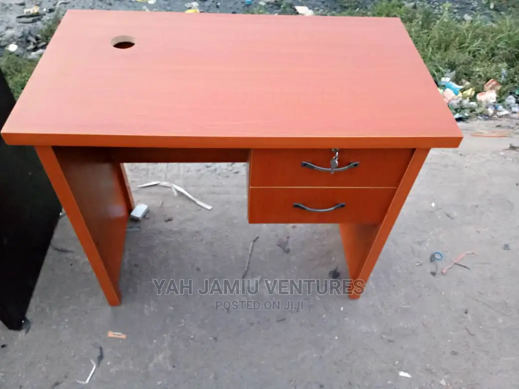 3ft Reading Table