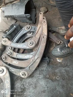 Set of Low Arm for Peugeto 307