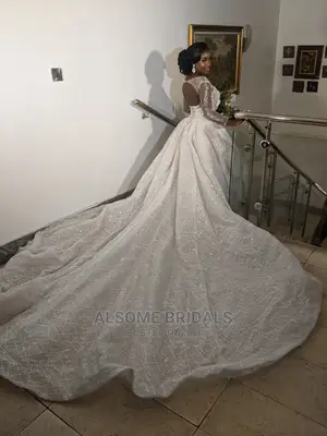 Rent Wedding Dress
