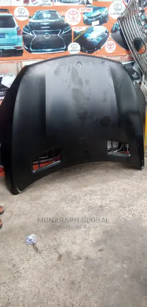 Mercedes Benz GLE 350 Bonnet.
