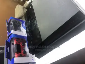PS4 Regular,Call of Duty Vanguard,Far Cry 6 and Other Games