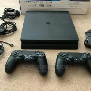Hacked Ps4 Slim With Controller And 13 Latest Game Installed