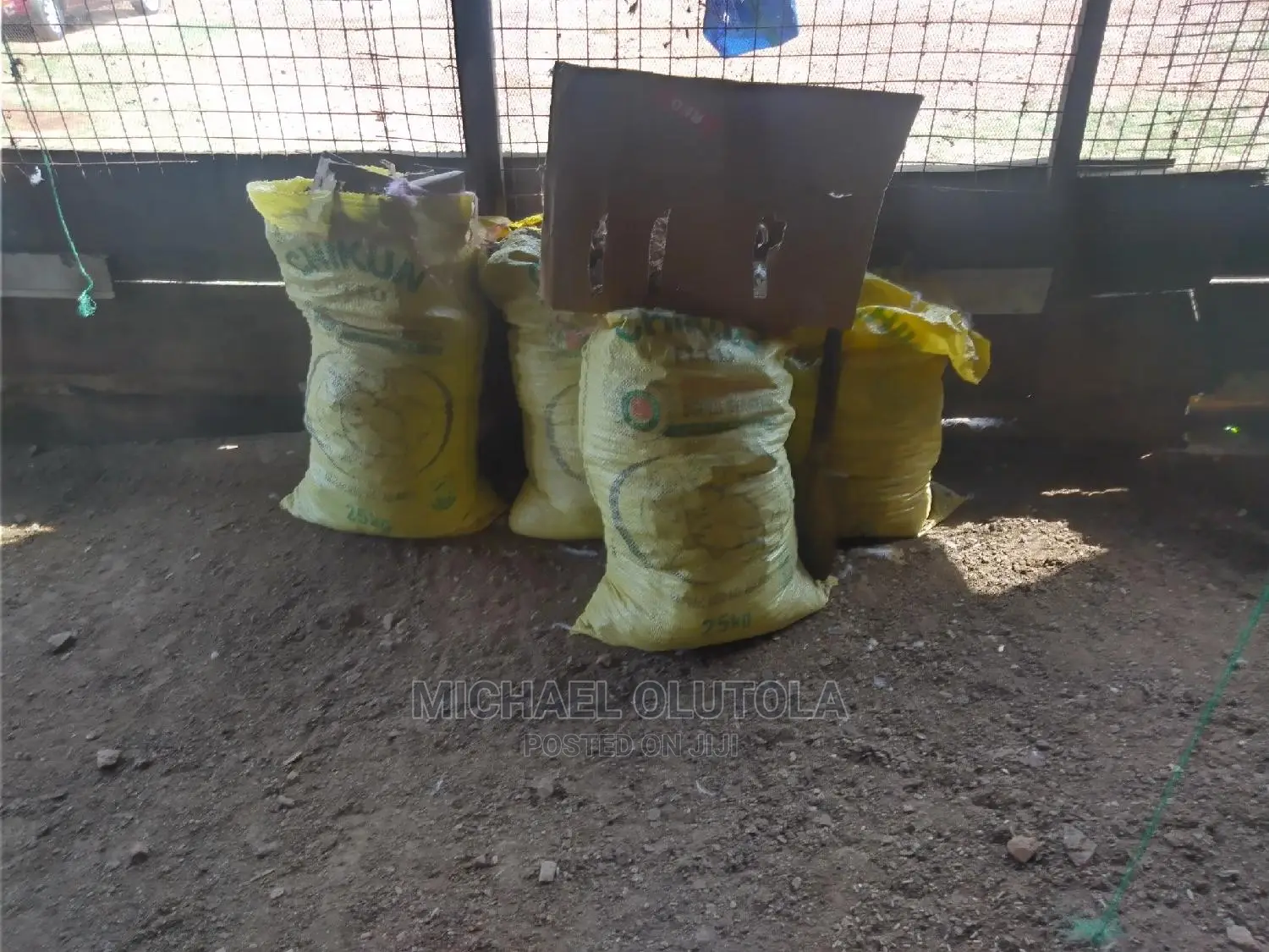 Rich Poultry Manure