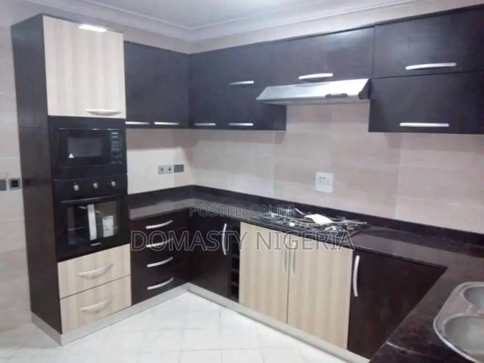 Kitchen Cabinet and Cupboard