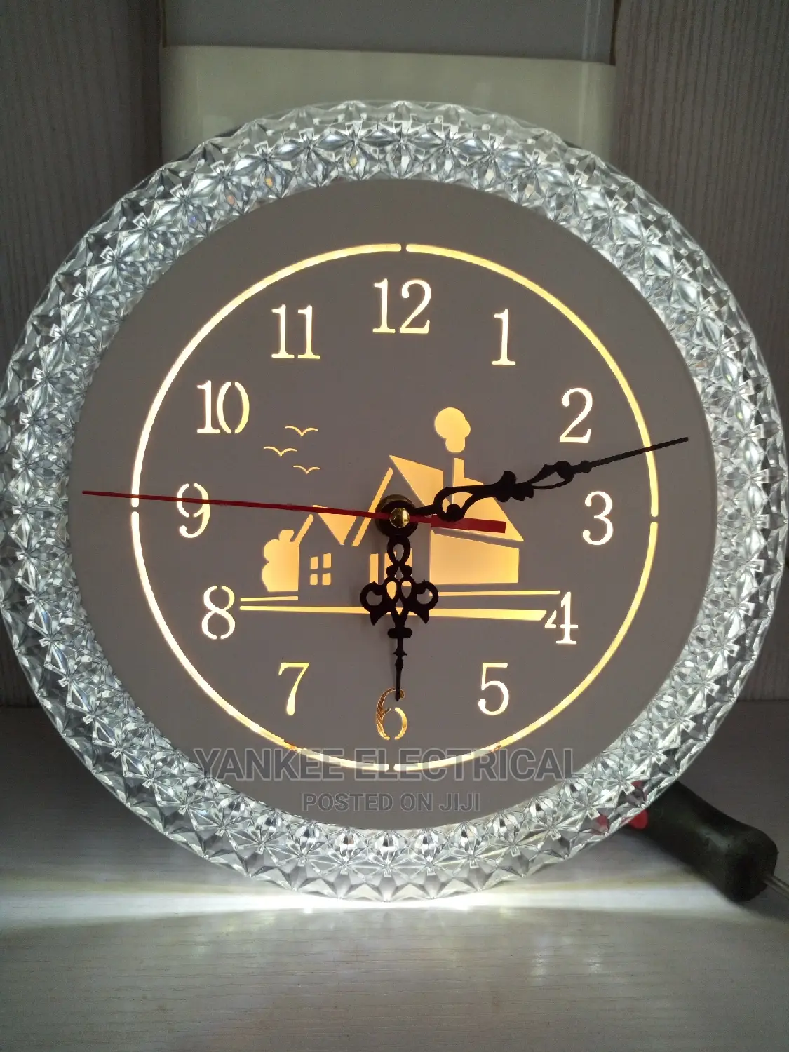 Quality Led Wall Bracket Clock With 3 Different Colours