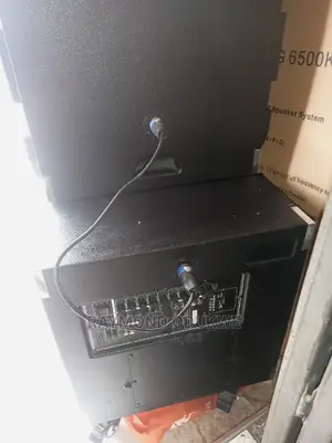 Line Array Professional Rechargeable Speaker Set