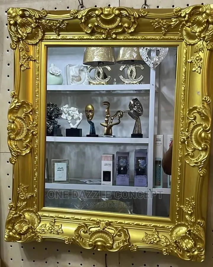 Royal Luxury Mirror