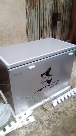 Brand New Snowsea 308litter Freezer External Compressor