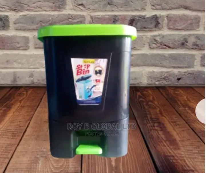 20L Pedal Waste Bin