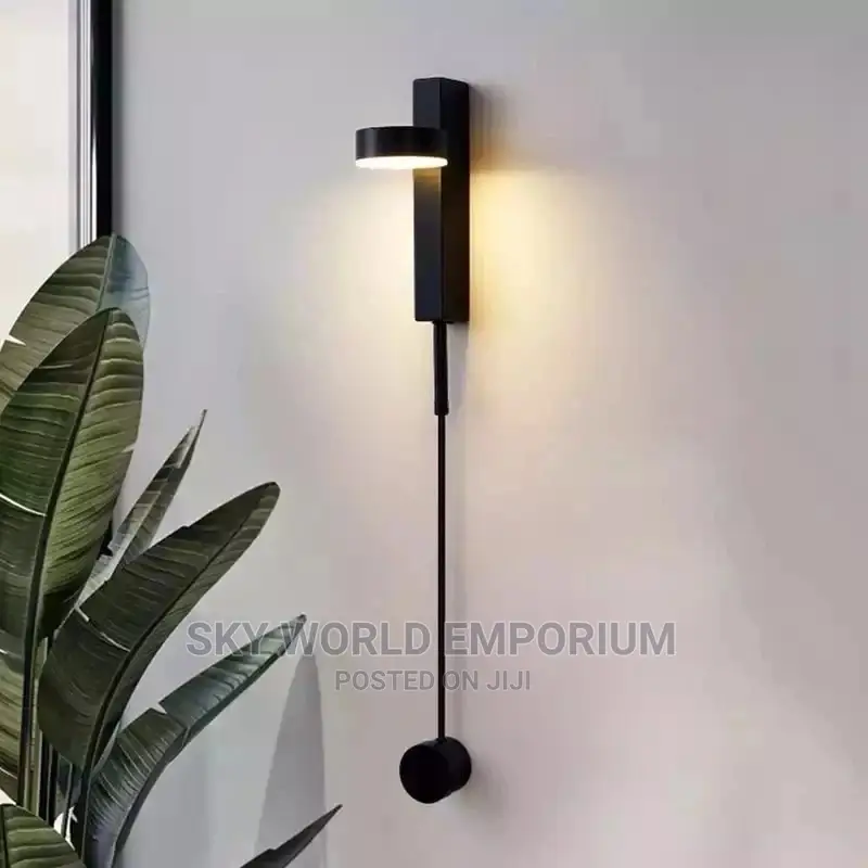Simple Rotatable Wall Light
