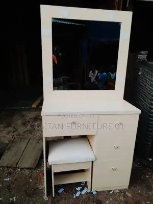 Standing Dressing Mirror