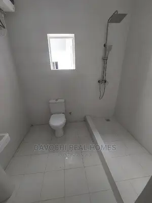 4bdrm Duplex in By Chevron Second, Lekki Phase 2 for rent