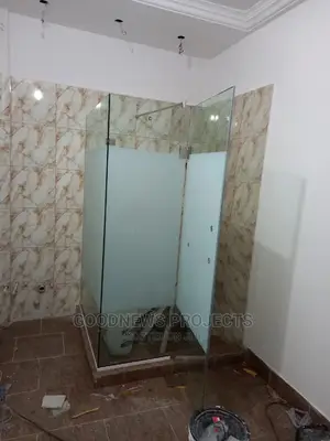 Shower Hinged Cubicle