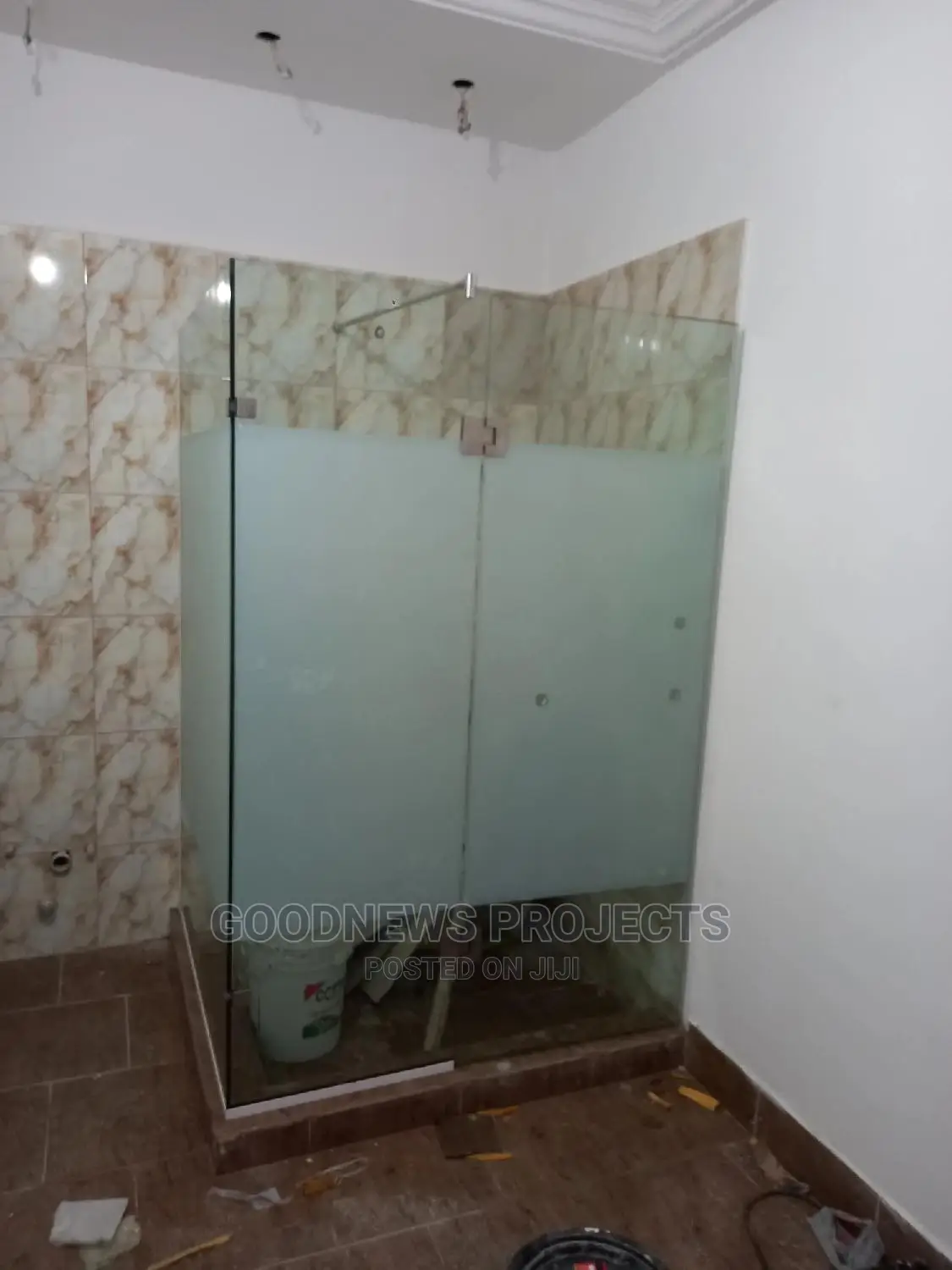 Shower Hinged Cubicle