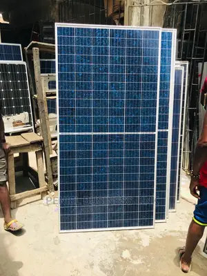 Canadian 570watts Solar Panel 144 Cell