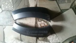 Fender Crome for Mercedes Benz ML and GL.