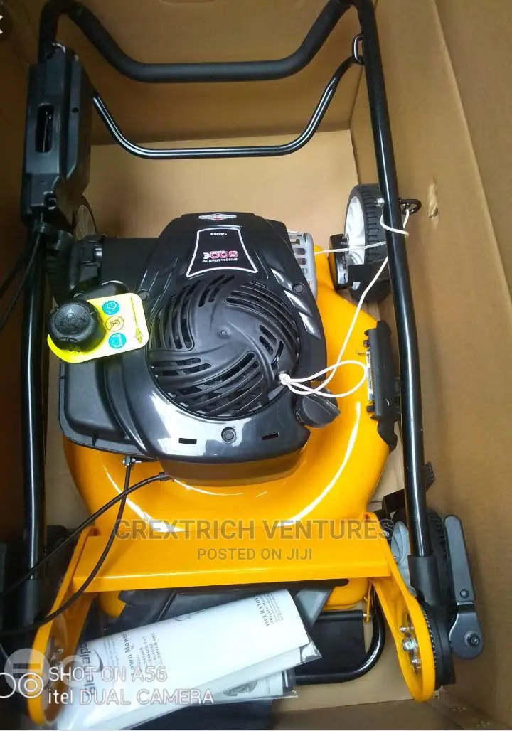 Lawn Mower Machine