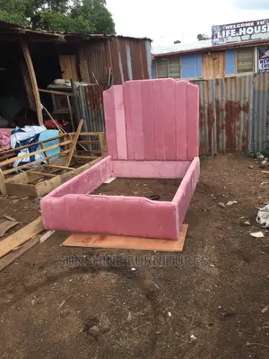 4/6ft Upholstery Bedframe