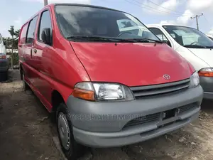 Toyota Grand HiAce 2006 Red