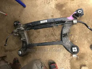 Mercedes-Benz E350 Rear Beam W212