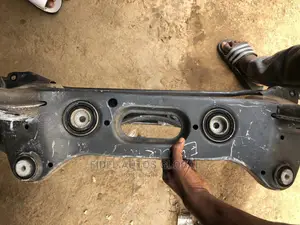 Mercedes-Benz E350 Rear Beam W212