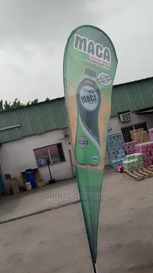 Feather Banner / Teardrop Banner