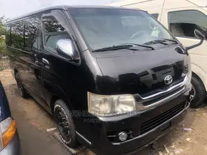 Toyota HiAce 2010 Black
