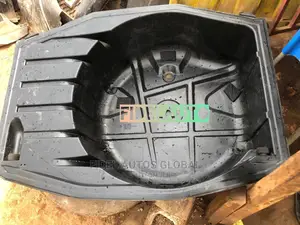 Mercedes Benz C230 Boot Plastic