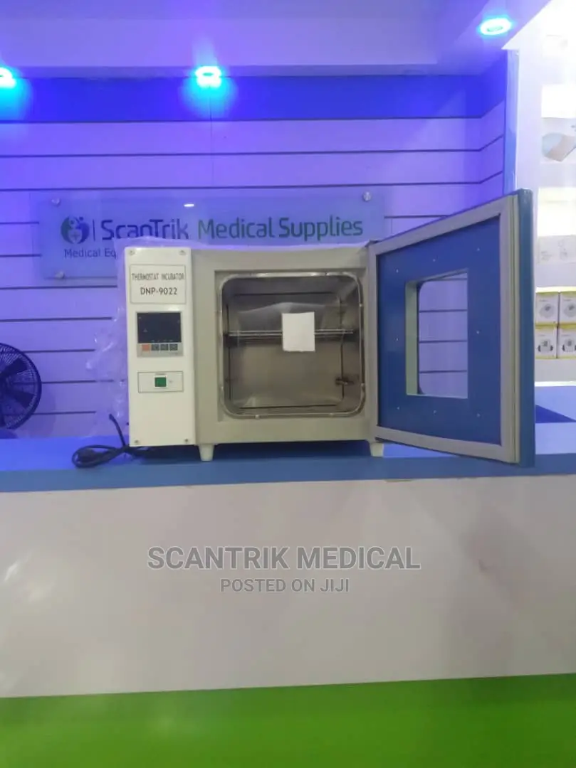 Digital Display Laboratory Incubator